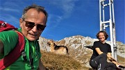 82 Alla Croce di Zorzone (2050 m) con vista in Cima Menna  